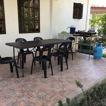 Riverside Transient House/Balingasay-Patar Beach Appartement Buitenkant foto